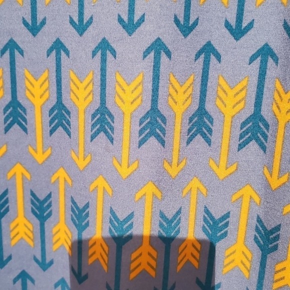 LulaRoe Julia Dress Womens Medium Blue Yellow Arrow Body Con Knee Length Stretch - Picture 5 of 5
